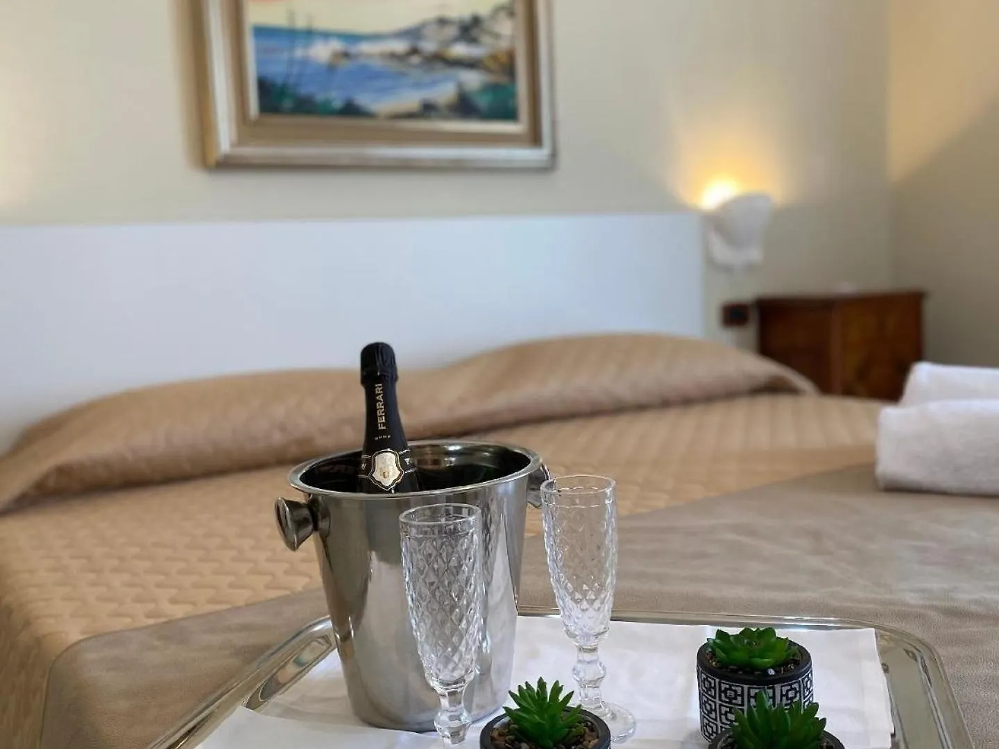 Apartment Scala Dei Turchi Palace Suiten Fuer 4 Personen In Realmonte Italy